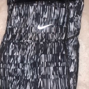 Nike leggings